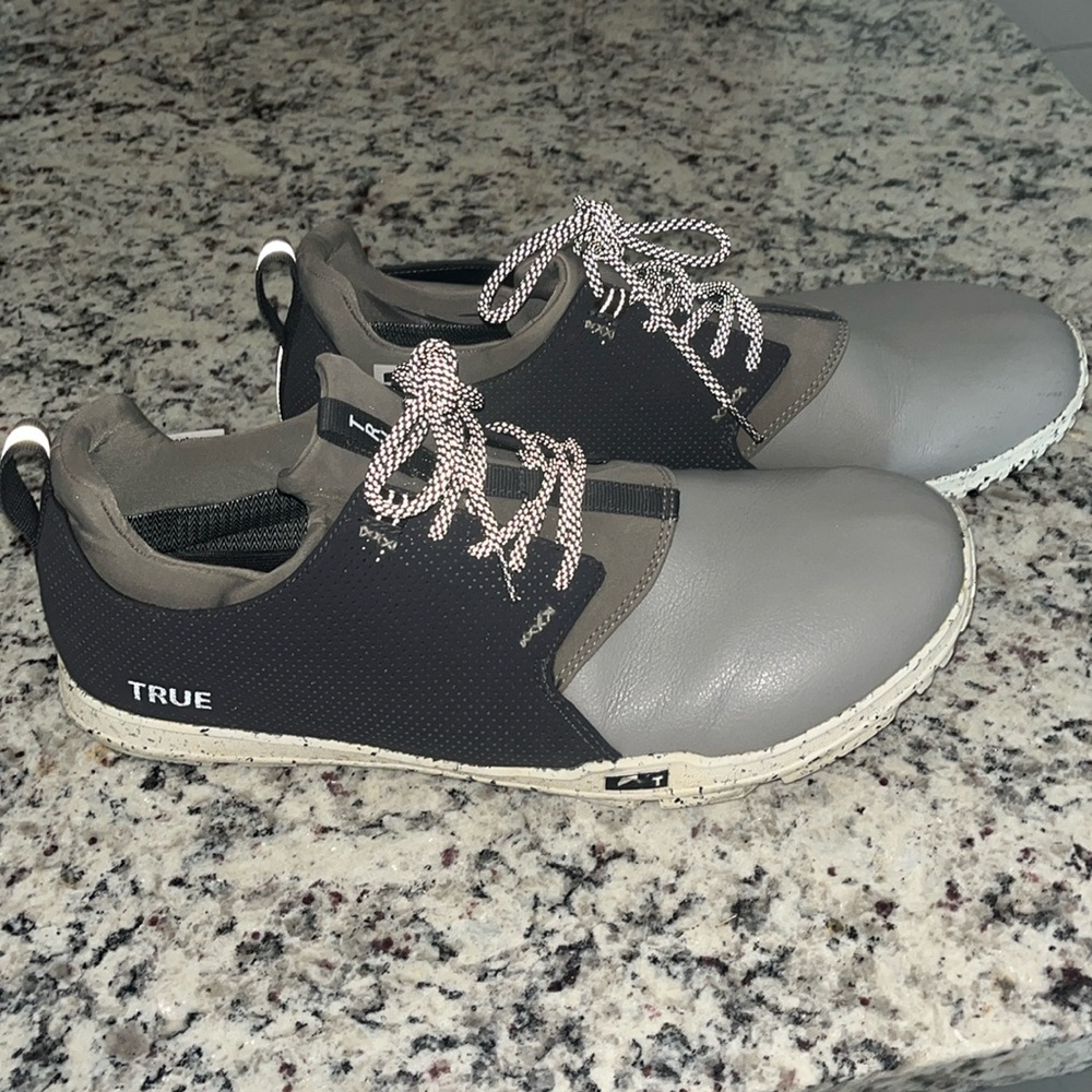 TRUE LINKSWEAR mens golf shoes size 15